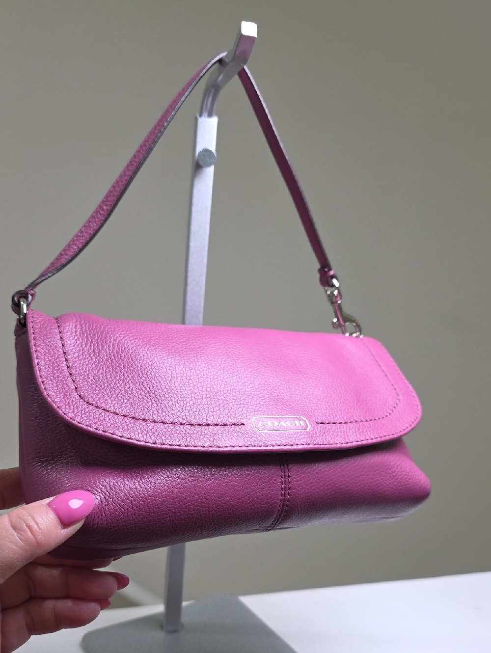 COACH F49177 PARK LEATHER LARGE FLAP WRISTLET/MINIBAG Rose Pink VGUC - Picture 8 of 17